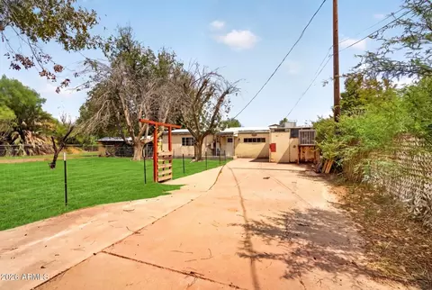 Exterior - 5613 S 27th Pl, Phoenix, AZ 85040 photo 20 of 29