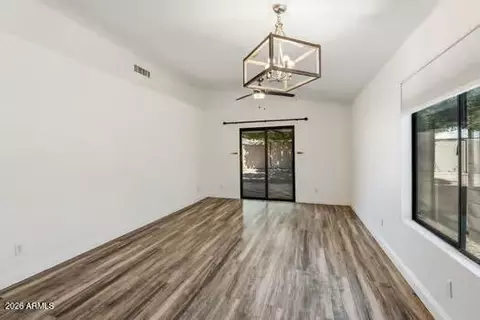 Living - 2120 E Donald Dr, Phoenix, AZ 85024 photo 4 of 5