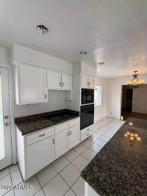 Kitchen - Undisclosed, Phoenix, AZ 85018 photo 2 of 10