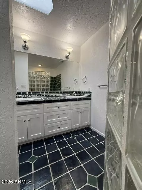 Bath - Undisclosed, Phoenix, AZ 85018 photo 5 of 12