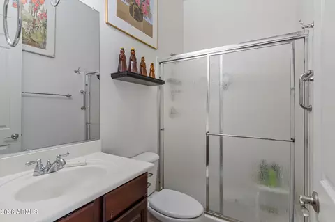 Bath - 2894 E Janelle Way, Gilbert, AZ 85298 photo 5 of 5