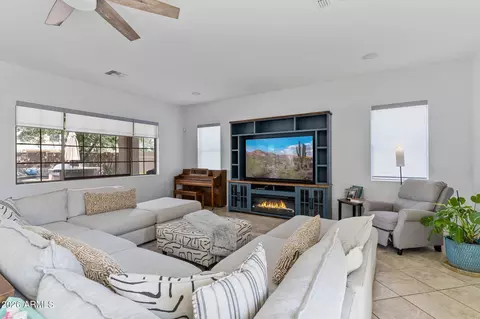Living - 2894 E Janelle Way, Gilbert, AZ 85298 photo 1 of 5