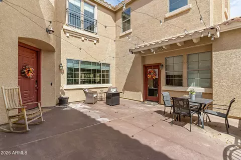 Exterior - 2894 E Janelle Way, Gilbert, AZ 85298 photo 2 of 6