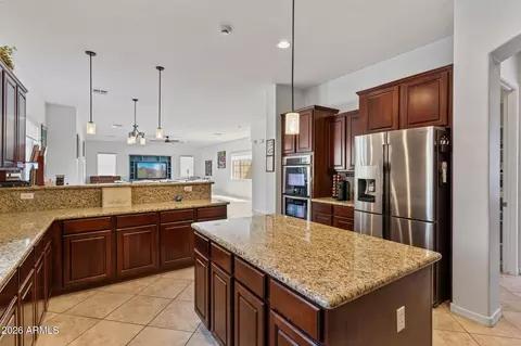 Kitchen - 2894 E Janelle Way, Gilbert, AZ 85298 photo 2 of 2