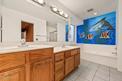 Bath - 1319 E Mineral Rd, Gilbert, AZ 85234 photo 1 of 4