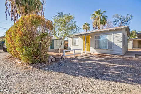 Exterior - 3311 E Cambridge Ave, Phoenix, AZ 85008 photo 5 of 15
