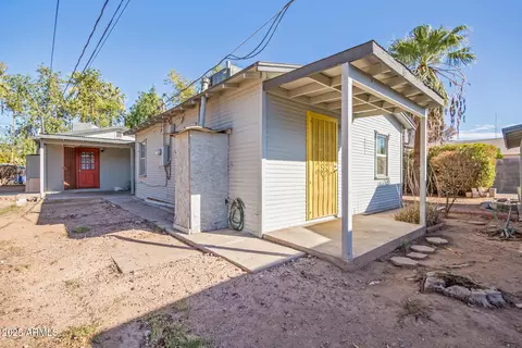 Exterior - 3311 E Cambridge Ave, Phoenix, AZ 85008 photo 6 of 15