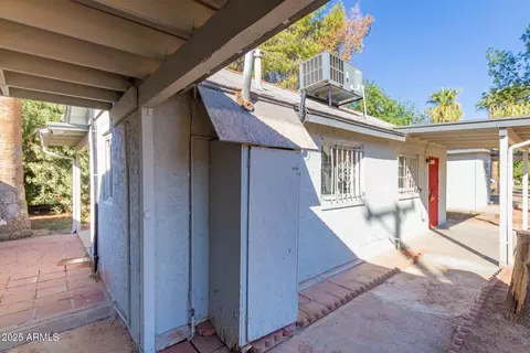 Exterior - 3311 E Cambridge Ave, Phoenix, AZ 85008 photo 3 of 15