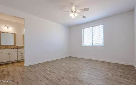 1016 E Arroyo Rd, Phoenix, AZ 85086 photo 13