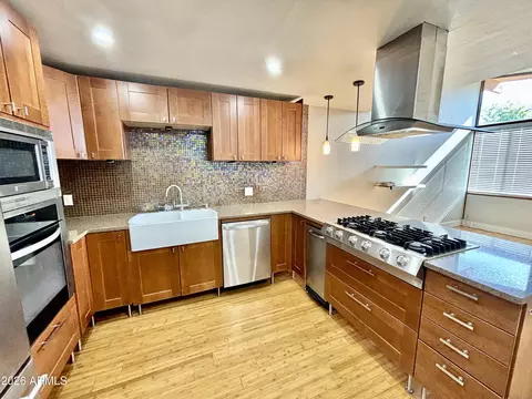 Kitchen - 1624 E Campbell Ave #12, Phoenix, AZ 85016 photo 2 of 7