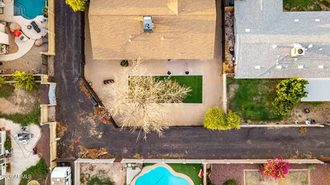 View/Area - 1917 E Cornell Dr, Tempe, AZ 85283 photo 7 of 14