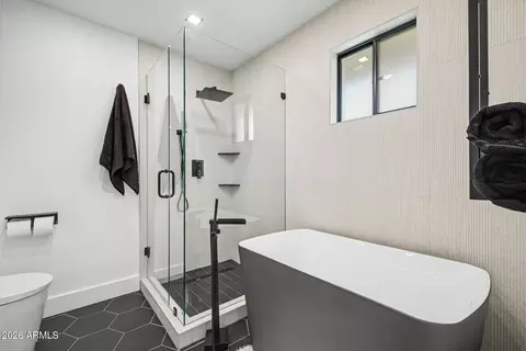 Bath - 1917 E Cornell Dr, Tempe, AZ 85283 photo 2 of 4