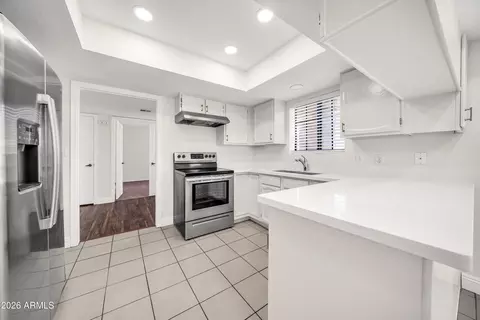 Kitchen - 8302 N 21st Dr #L201, Phoenix, AZ 85021 photo 3 of 4