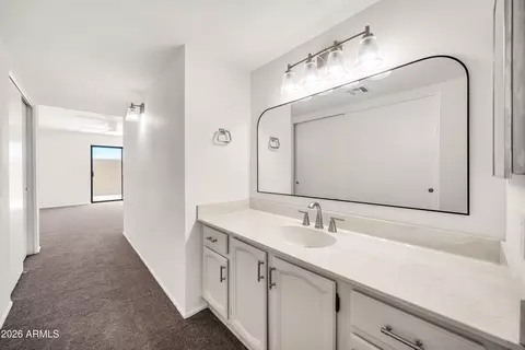 Bath - 8302 N 21st Dr #L201, Phoenix, AZ 85021 photo 1 of 5
