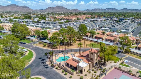 View/Area - 8302 N 21st Dr #L201, Phoenix, AZ 85021 photo 3 of 3