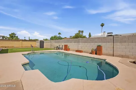 Exterior - 2138 E Yale Dr, Tempe, AZ 85283 photo 6 of 7