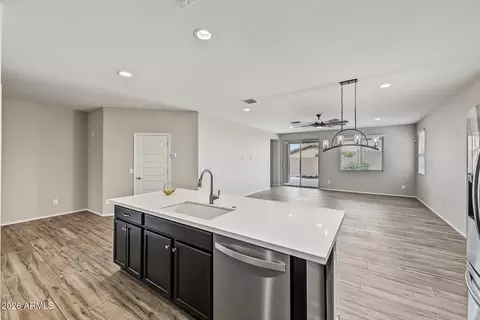 Kitchen - 2722 E Cherry Hill Dr, Gilbert, AZ 85298 photo 3 of 4
