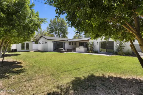 Exterior - 3832 E Fairmount Ave, Phoenix, AZ 85018 photo 11 of 13