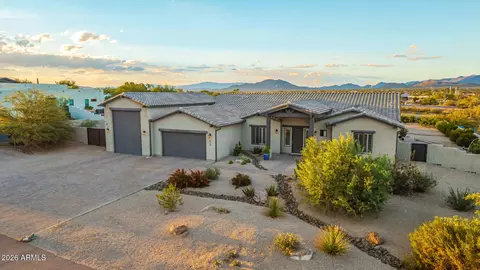Exterior - 618 E Tumbleweed Dr, Phoenix, AZ 85085 photo 24 of 33