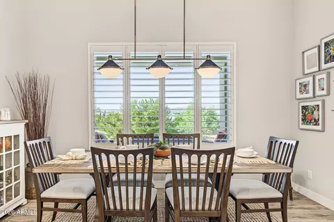 Dining - 618 E Tumbleweed Dr, Phoenix, AZ 85085 photo 2 of 4