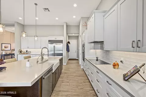 Kitchen - 618 E Tumbleweed Dr, Phoenix, AZ 85085 photo 5 of 8
