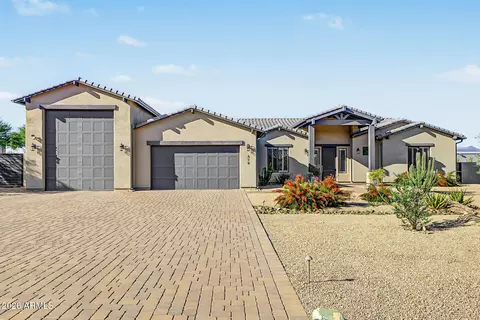 Exterior - 618 E Tumbleweed Dr, Phoenix, AZ 85085 photo 31 of 33