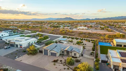 View/Area - 618 E Tumbleweed Dr, Phoenix, AZ 85085 photo 1 of 6