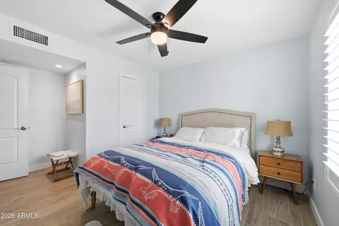 Bedroom - 202 E Sharon Ave, Phoenix, AZ 85022 photo 5 of 5