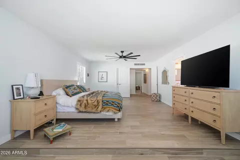 Bedroom - 202 E Sharon Ave, Phoenix, AZ 85022 photo 2 of 5