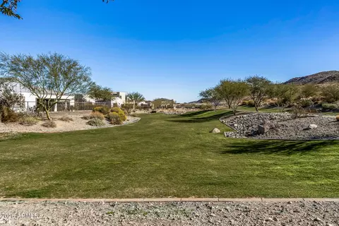 Exterior - 813 E Corral Rd, Phoenix, AZ 85042 photo 12 of 12