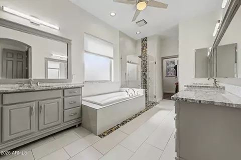 Bath - 3083 E Linda Ln, Gilbert, AZ 85234 photo 1 of 5