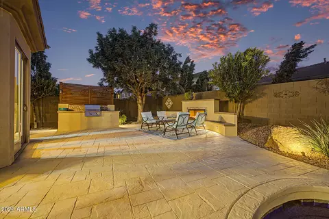 Exterior - 3083 E Linda Ln, Gilbert, AZ 85234 photo 4 of 11
