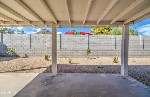 Exterior - 2520 E Dahlia Dr, Phoenix, AZ 85032 photo 6 of 13