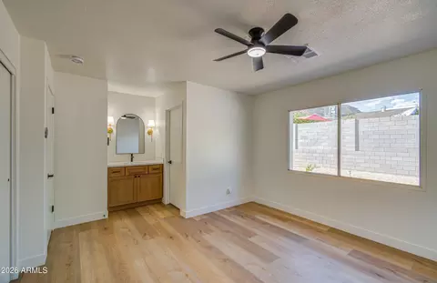 Bedroom - 2520 E Dahlia Dr, Phoenix, AZ 85032 photo 1 of 5