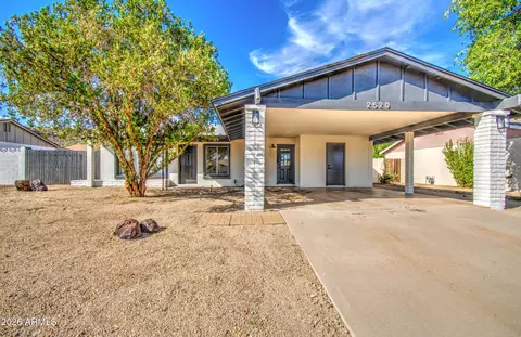Exterior - 2520 E Dahlia Dr, Phoenix, AZ 85032 photo 5 of 13
