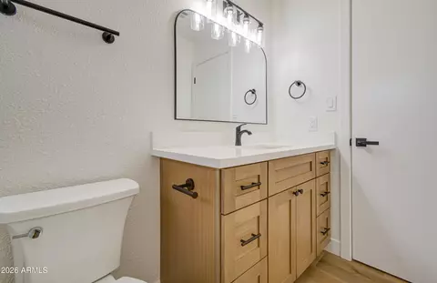 Bath - 2520 E Dahlia Dr, Phoenix, AZ 85032 photo 5 of 5