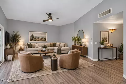 10554 W Ocotillo Dr, Sun City, AZ 85373