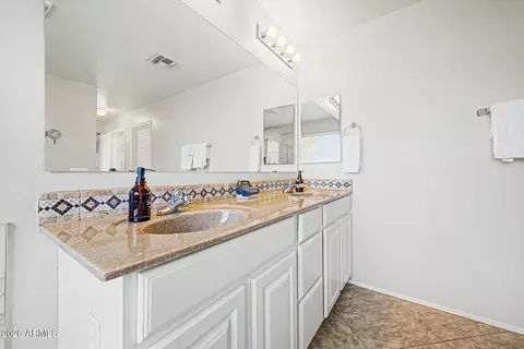 Bath - 3503 E Aris Dr, Gilbert, AZ 85298 photo 1 of 4