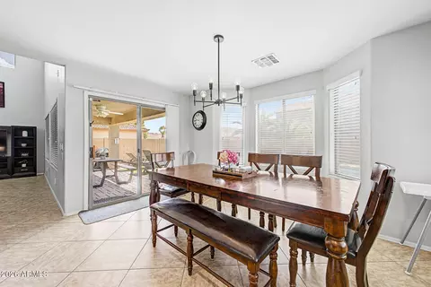Dining - 3503 E Aris Dr, Gilbert, AZ 85298 photo 2 of 3