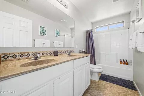 Bath - 3503 E Aris Dr, Gilbert, AZ 85298 photo 4 of 4