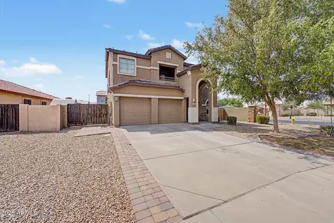 Exterior - 3503 E Aris Dr, Gilbert, AZ 85298 photo 5 of 11