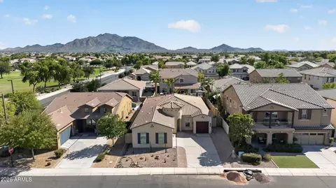 View/Area - 2883 E Ridgewood Ln, Gilbert, AZ 85298 photo 1 of 11
