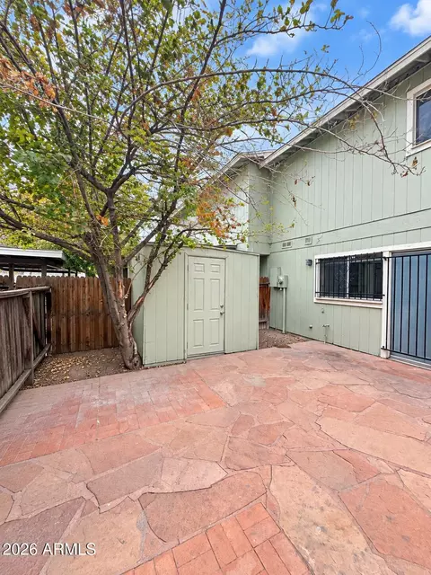 Exterior - 2643 W Wolf St, Phoenix, AZ 85017 photo 5 of 8