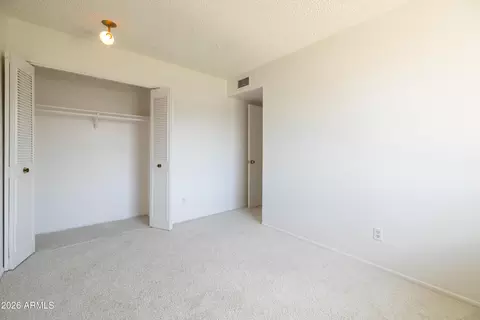 Bedroom - 2643 W Wolf St, Phoenix, AZ 85017 photo 4 of 4
