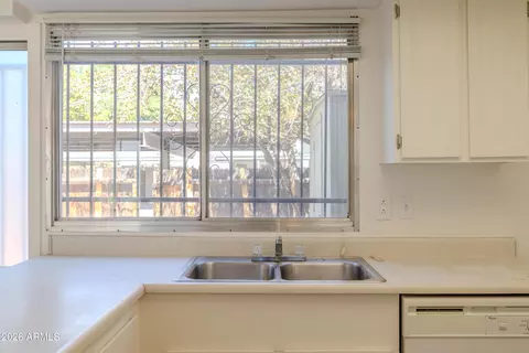 Kitchen - 2643 W Wolf St, Phoenix, AZ 85017 photo 6 of 6