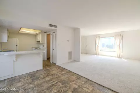 Living - 2643 W Wolf St, Phoenix, AZ 85017 photo 6 of 6