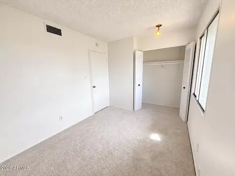 Bedroom - 2643 W Wolf St, Phoenix, AZ 85017 photo 3 of 4