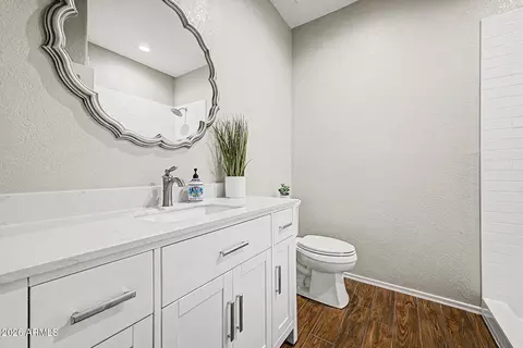 Bath - 6245 E Mills St, Mesa, AZ 85215 photo 3 of 4