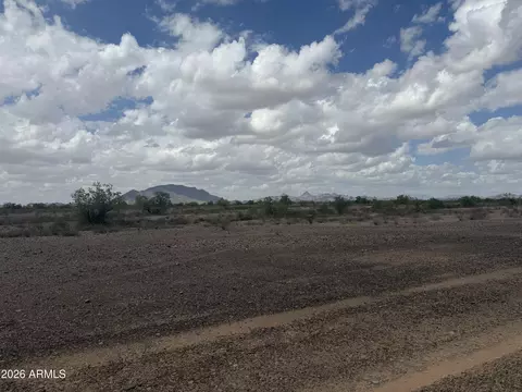 4360 W Glendale Ave # X, Tonopah, AZ 85354