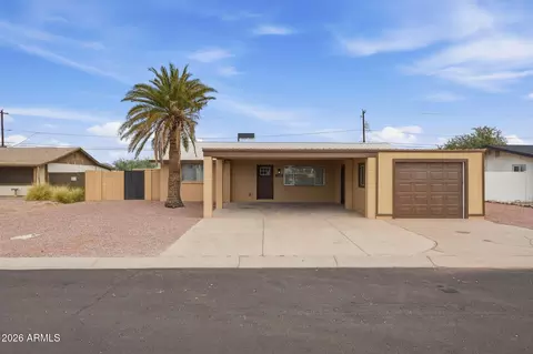 1040 Estevan Ave, Apache Junction, AZ 85119 photo 2